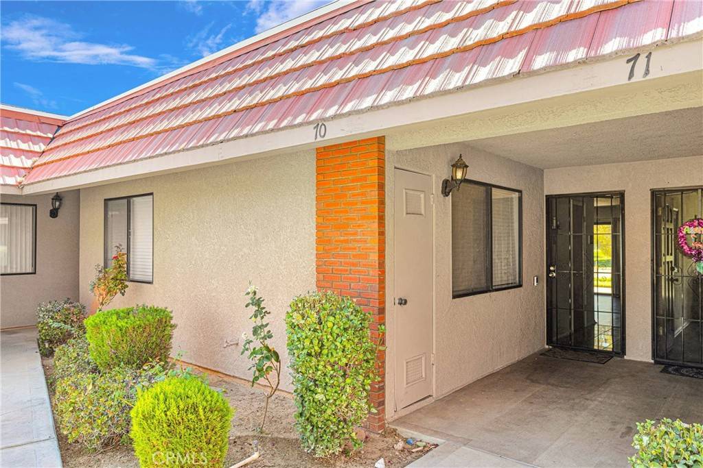 Helendale, CA 92342,27535 Lakeview DR #70