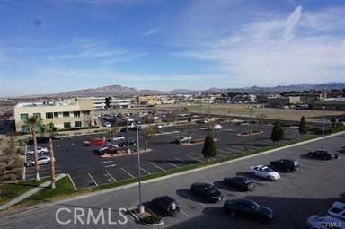 Victorville, CA 92392,15428 Civic DR #325