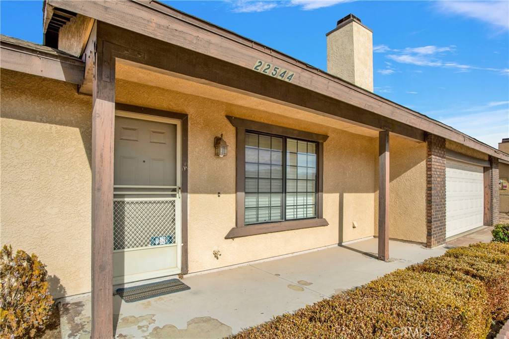 Apple Valley, CA 92308,22544 Ojai RD