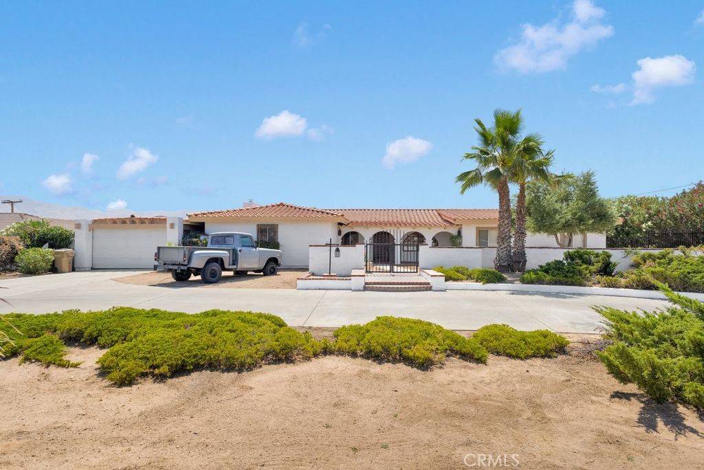 Hesperia, CA 92345,18619 Ranchero RD