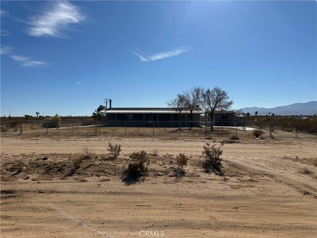 Phelan, CA 92371,7455 Luna RD