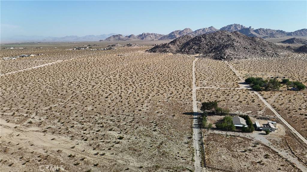 Lucerne Valley, CA 92356,705 Porter ST