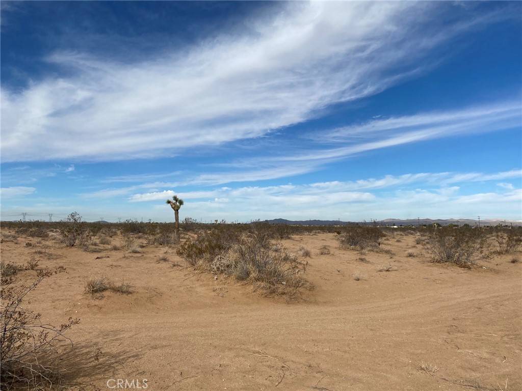 Adelanto, CA 92301,0 Air Expressway