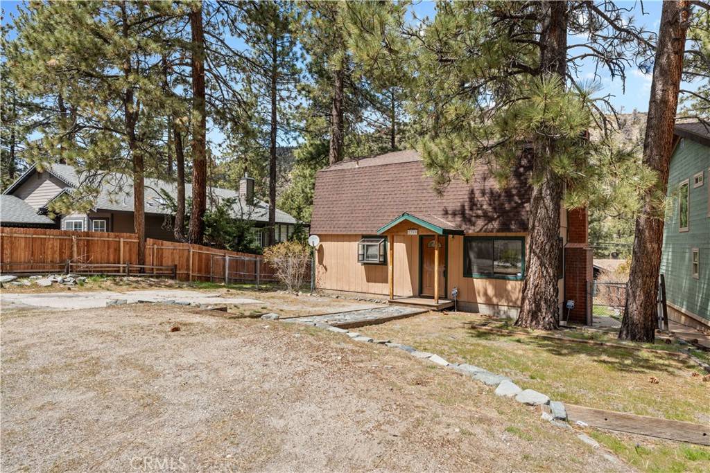Wrightwood, CA 92397,5768 Heath Creek DR