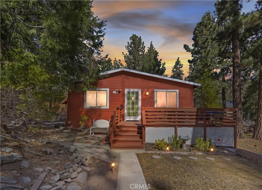 Wrightwood, CA 92397,1698 Irene ST