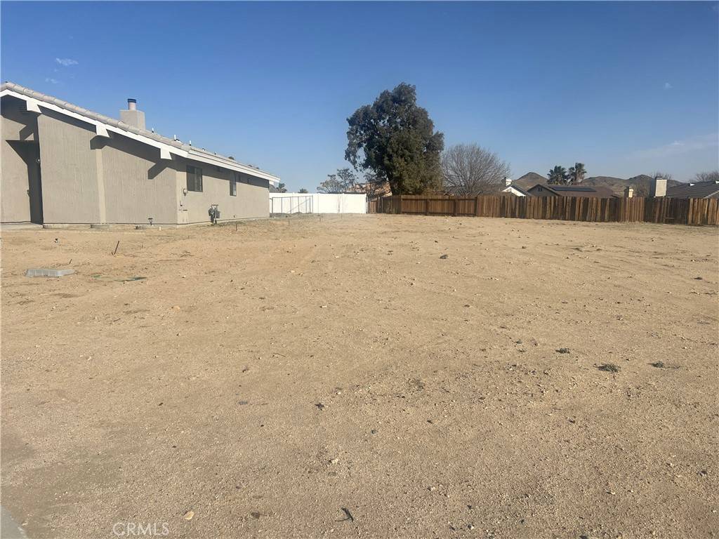 Helendale, CA 92342,27239 Aspen CT
