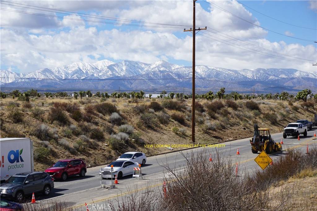 Hesperia, CA 92344,0 Us-395