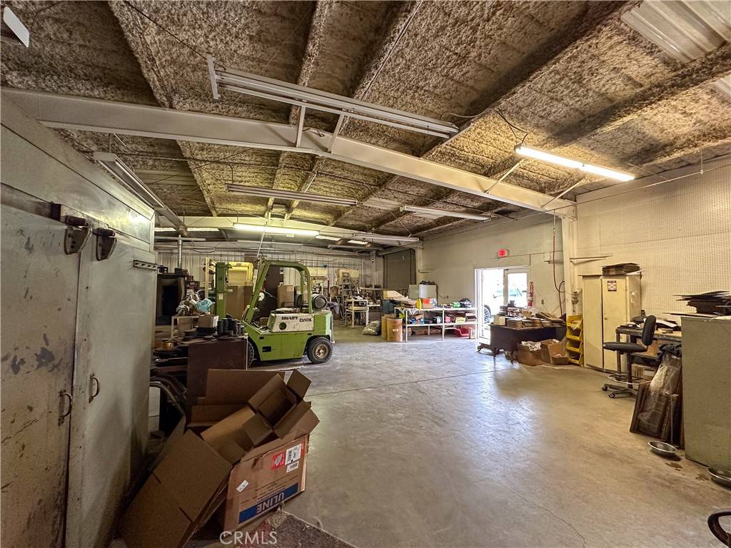 Victorville, CA 92395,15691 1st ST