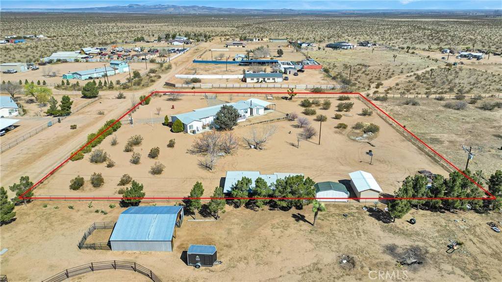 Phelan, CA 92371,7527 Begonia RD