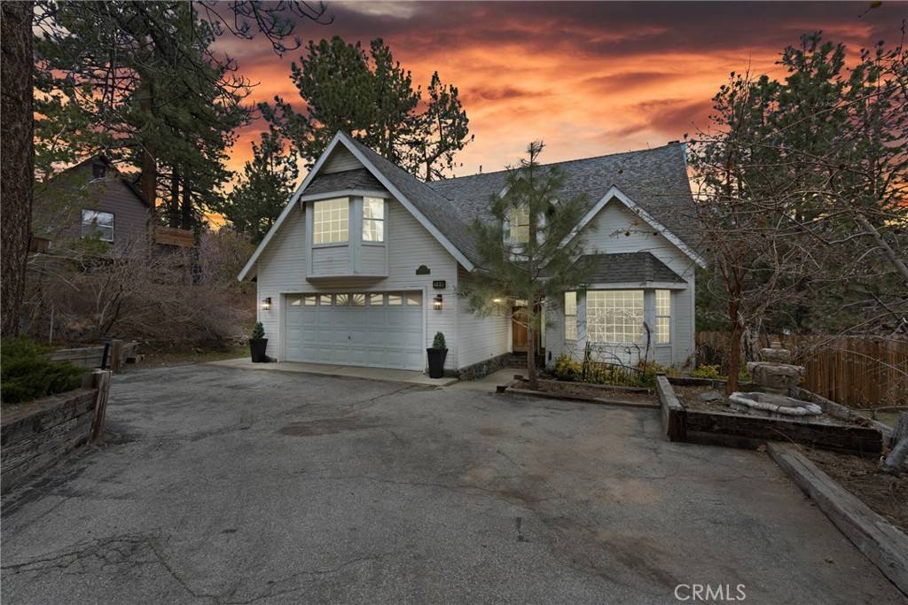 Wrightwood, CA 92397,786 Lark RD
