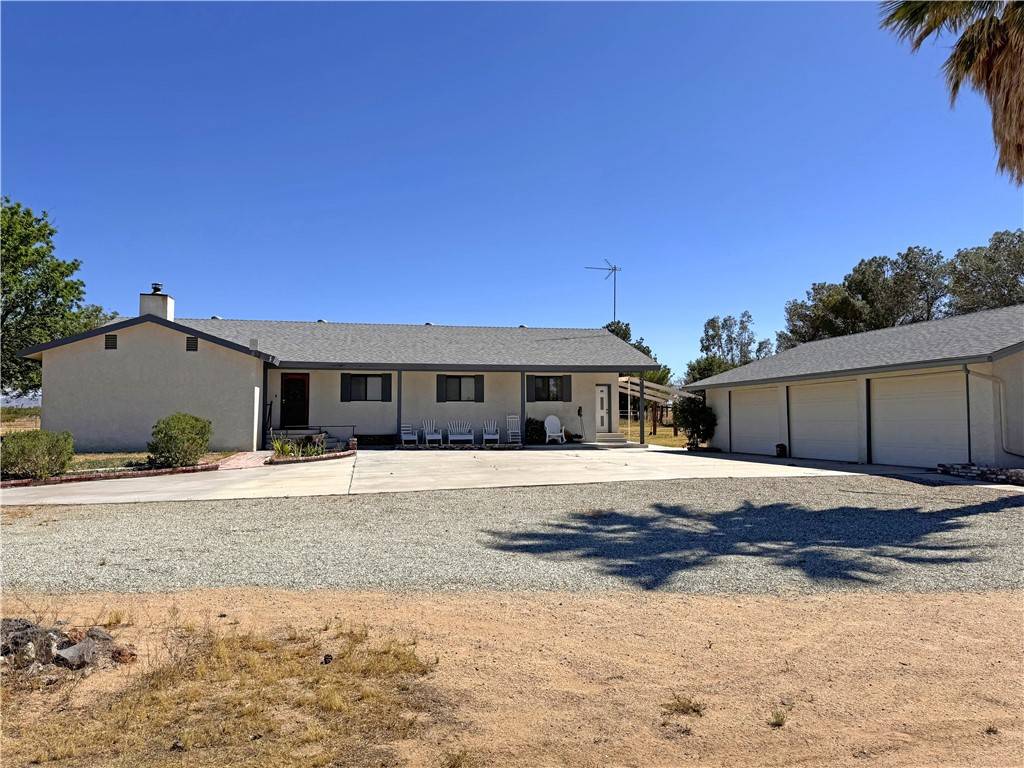 Hinkley, CA 92347,35648 Mountain View RD