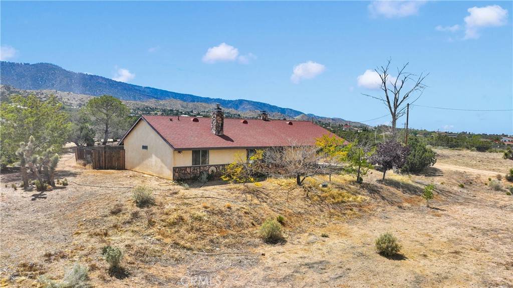 Pinon Hills, CA 92372,8970 Silver Rock RD