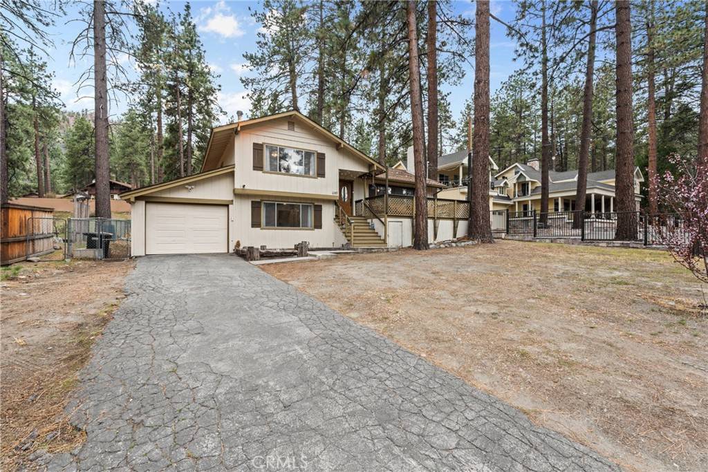 Wrightwood, CA 92397,1197 Oriole RD