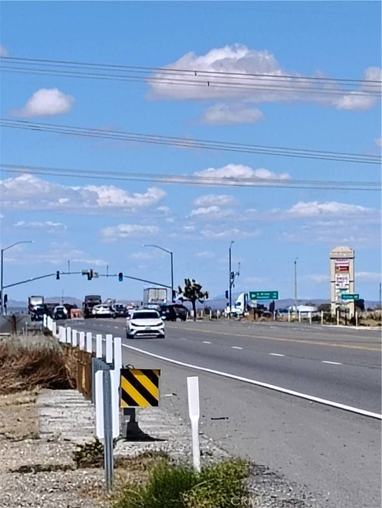 Adelanto, CA 92301,0 HWY 395