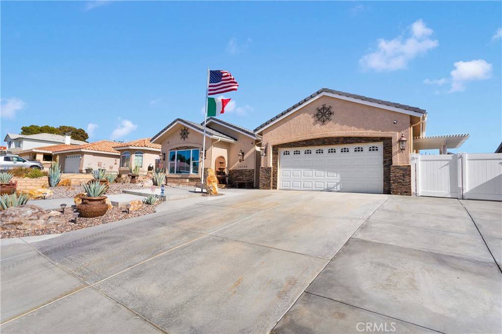 Helendale, CA 92342,14586 Cool Glen DR