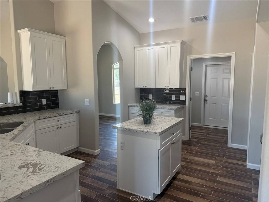 Hesperia, CA 92345,17995 Seaforth ST
