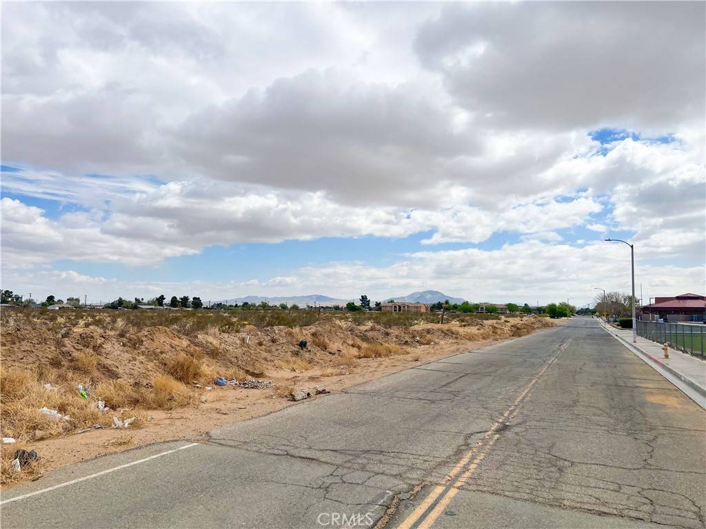 Adelanto, CA 92301,0 Lee Ave