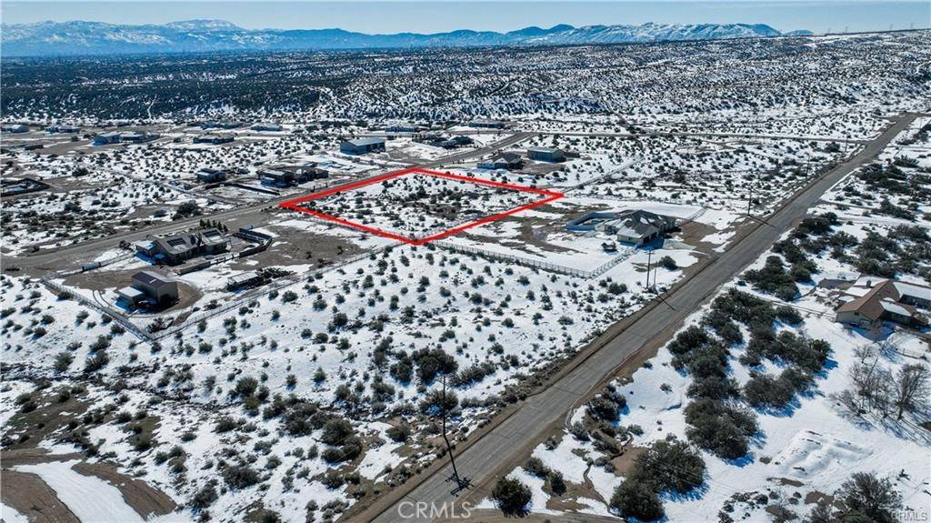 Phelan, CA 92371,7922 Merrick ST