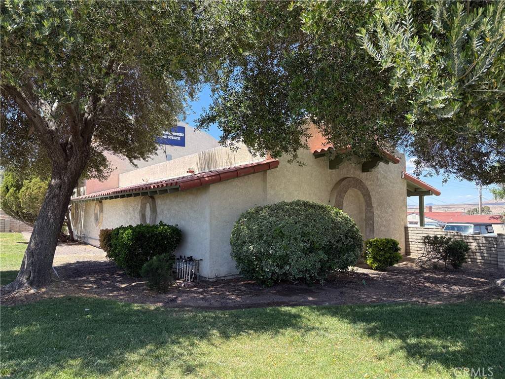 Barstow, CA 92311,524 Barstow RD