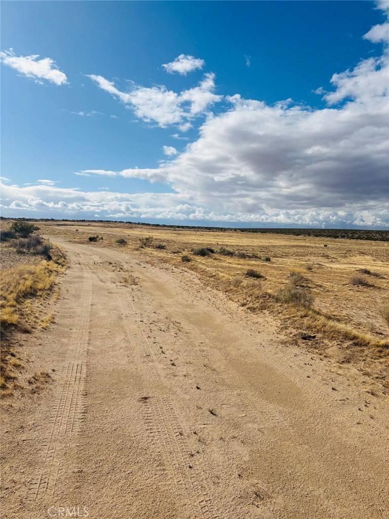 Hinkley, CA 92347,0 Hinkley Rd
