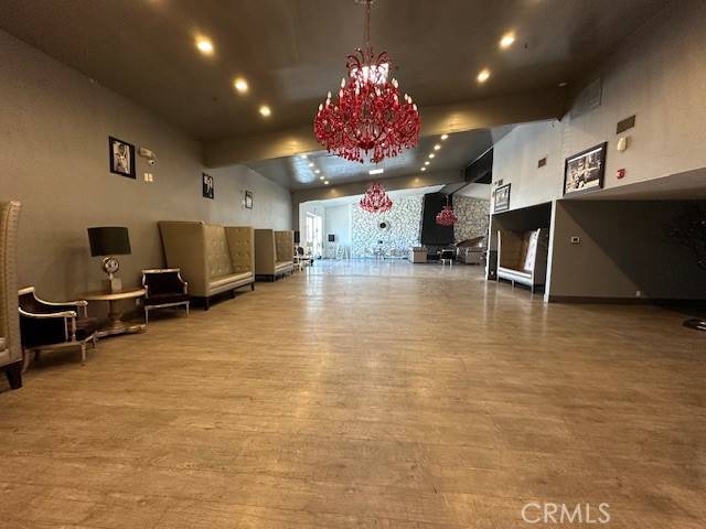 Victorville, CA 92395,14173 Green Tree BLVD #E-1