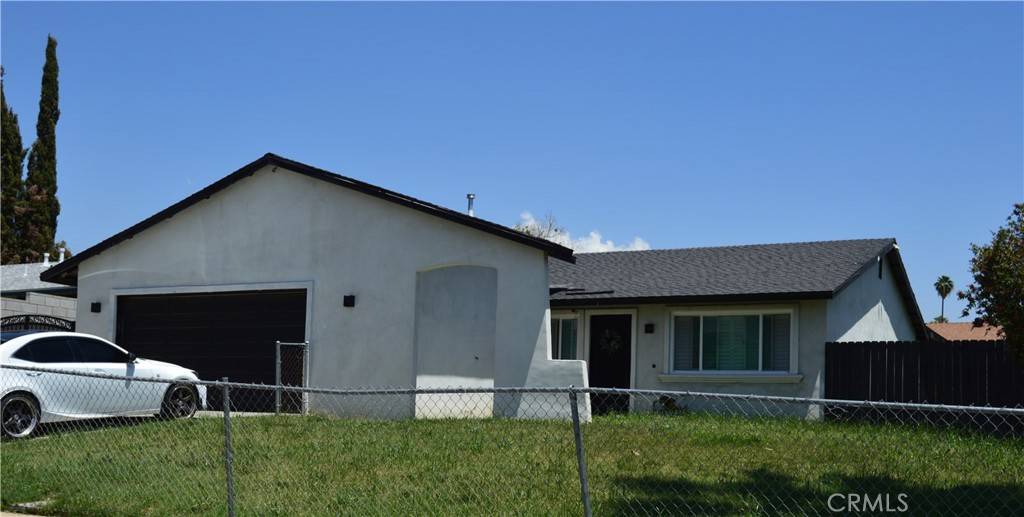 Highland, CA 92346,1565 Villa CT