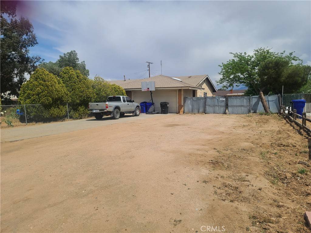 Apple Valley, CA 92308,11465 Saratoga RD