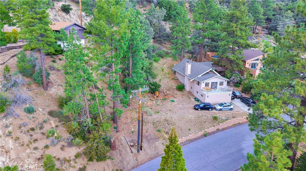 Wrightwood, CA 92397,1050 Rivera DR