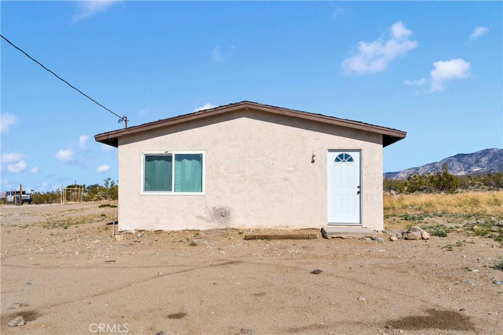 Lucerne Valley, CA 92356,30229 Bourbon RD