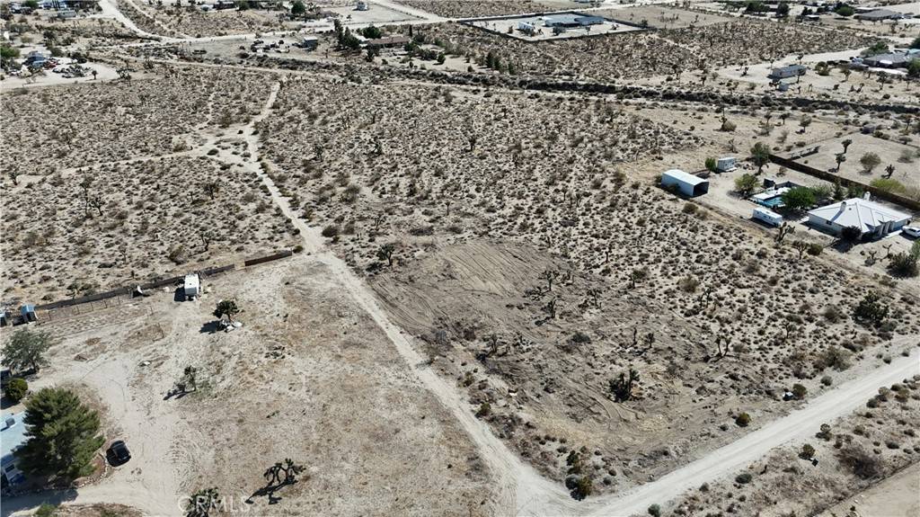 Pinon Hills, CA 92372,111 Sierra Rd