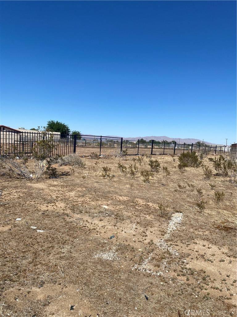 Hesperia, CA 92345,0 Hesperia RD