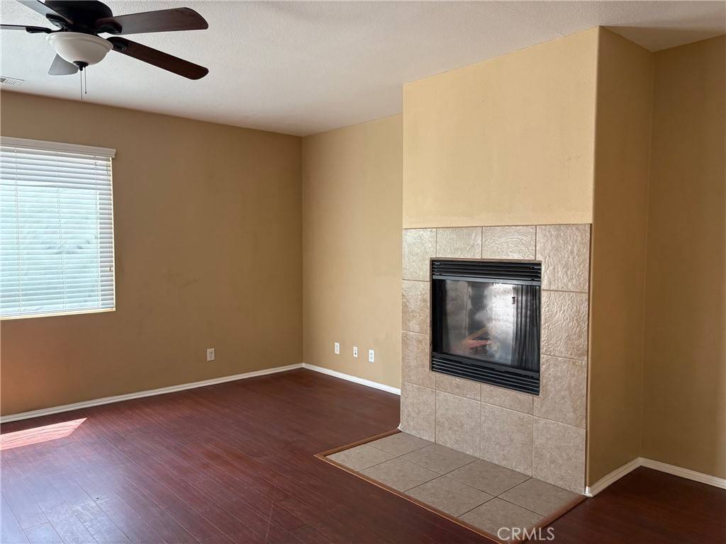 Adelanto, CA 92301,11539 Emmy CT