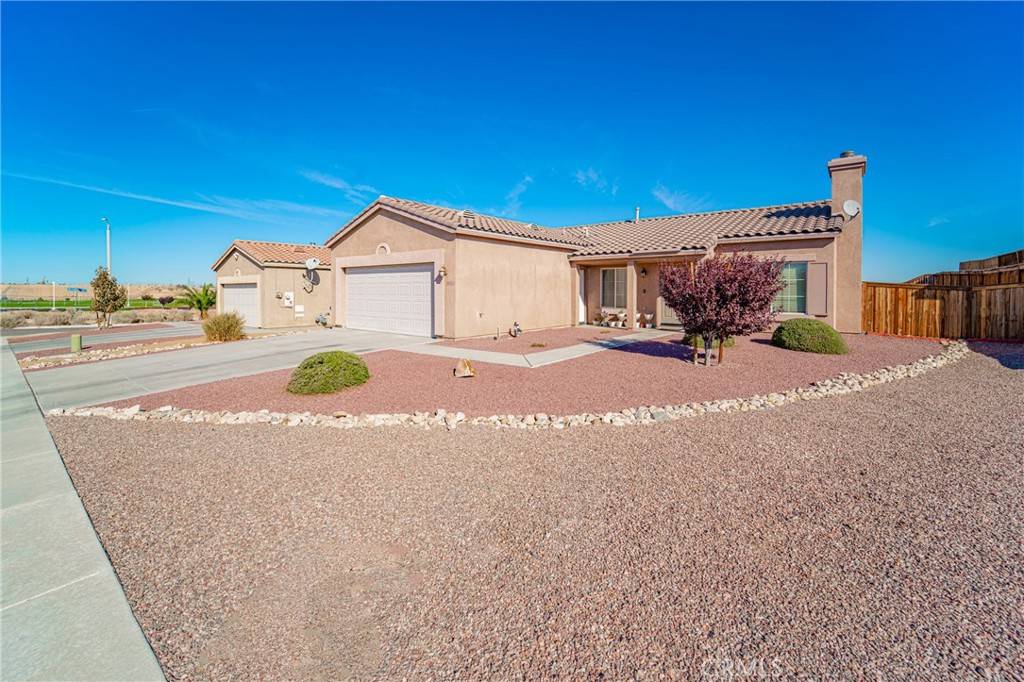 Victorville, CA 92394,14924 Gloria LN
