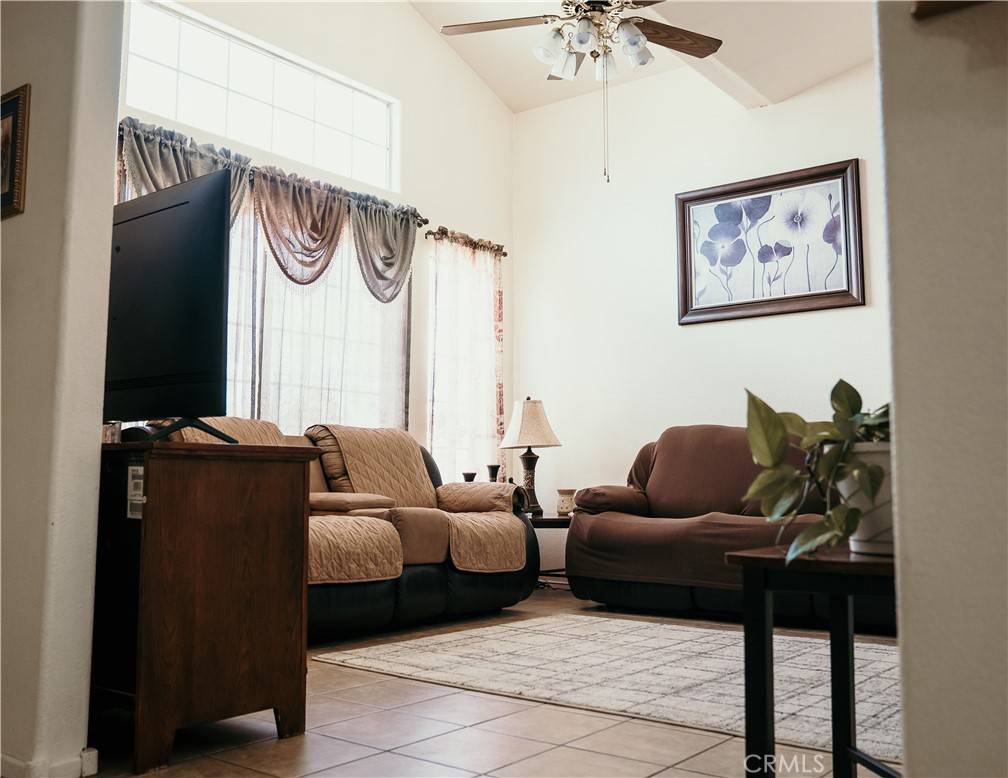 Barstow, CA 92311,25657 Tamarisk ST