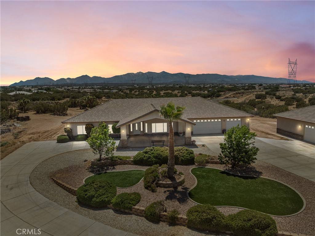Oak Hills, CA 92344,8650 Verbena RD