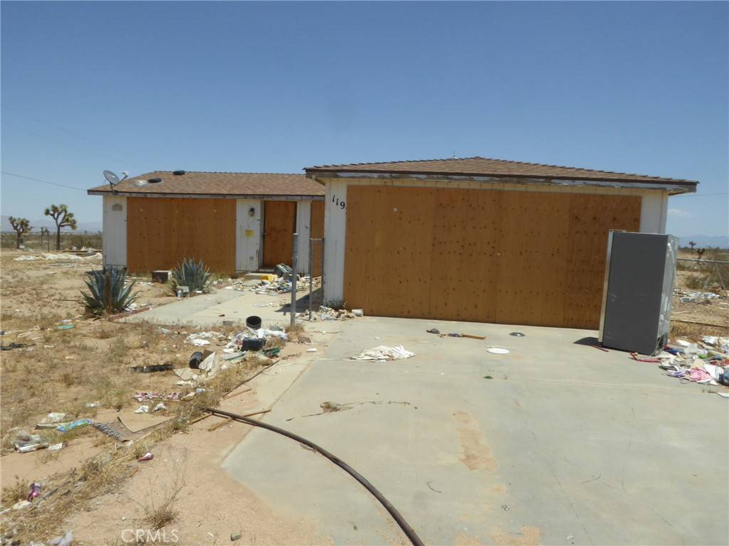 Phelan, CA 92371,11975 Barbet RD