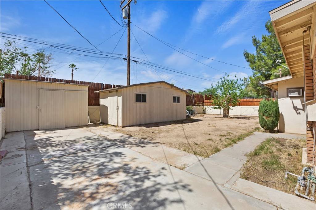 Victorville, CA 92395,16193 Colina ST