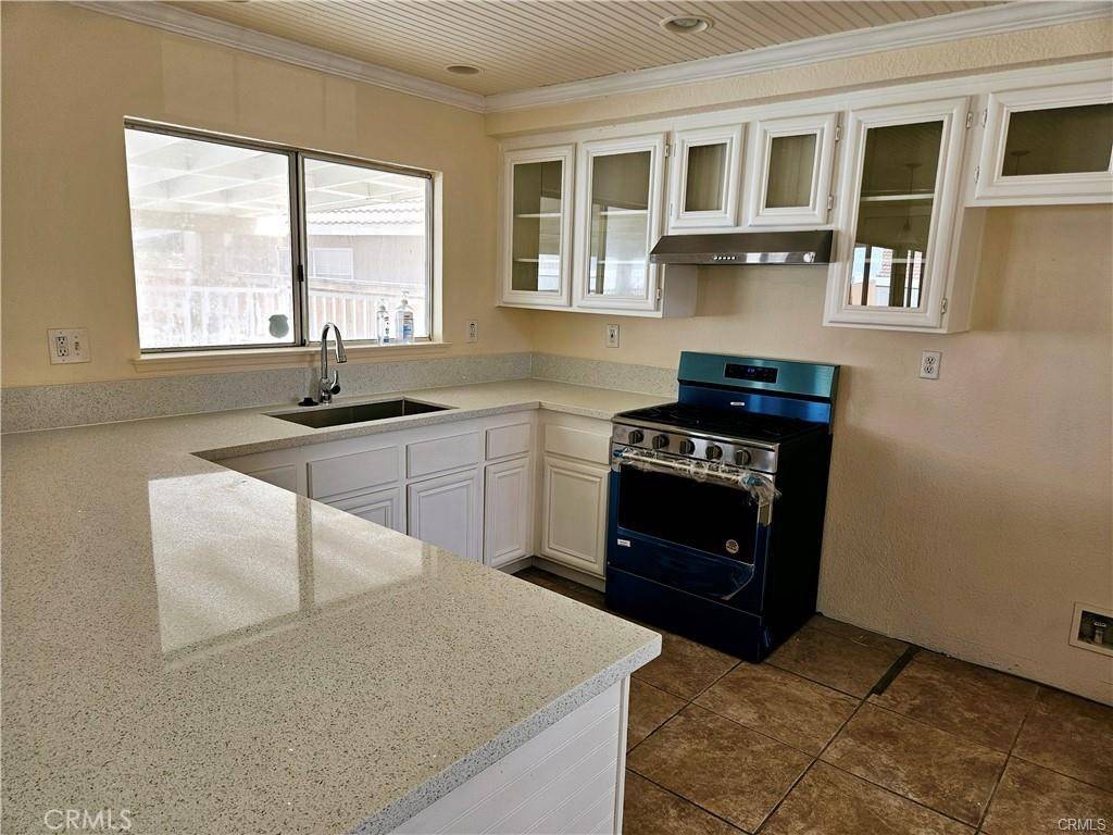 Victorville, CA 92392,12596 Silver Saddle WAY