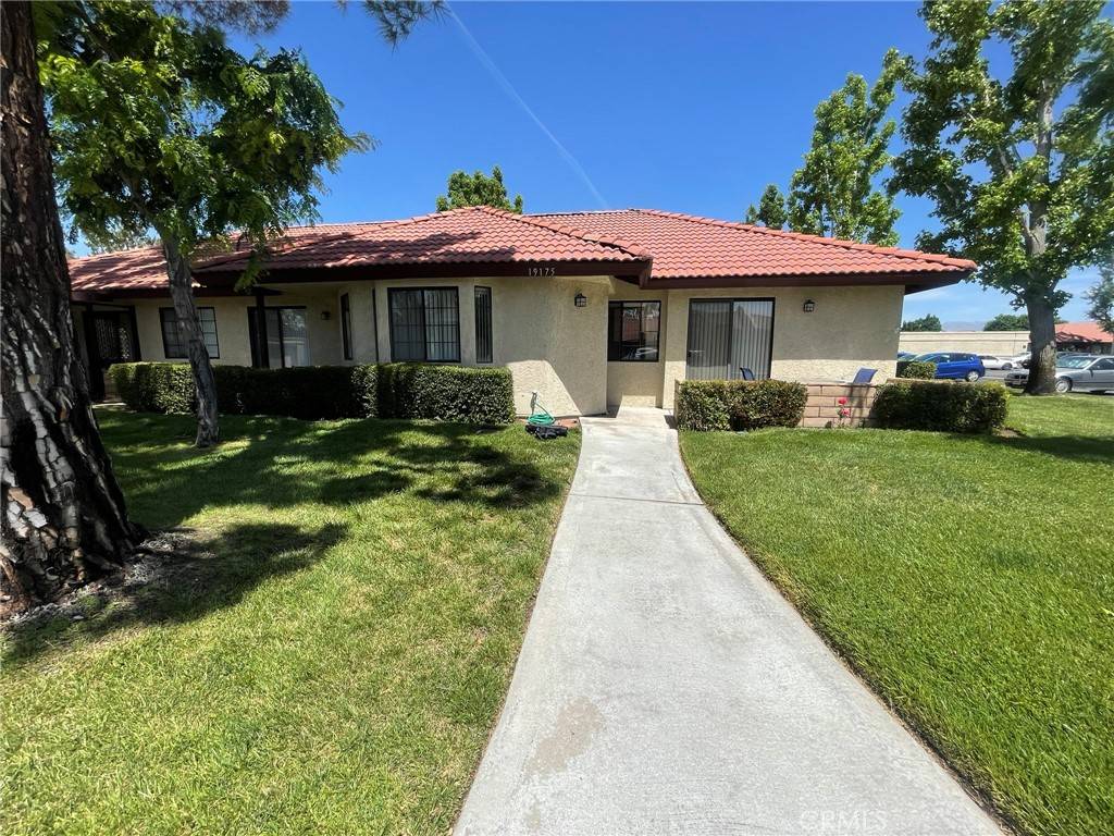 Apple Valley, CA 92308,19175 Elm DR