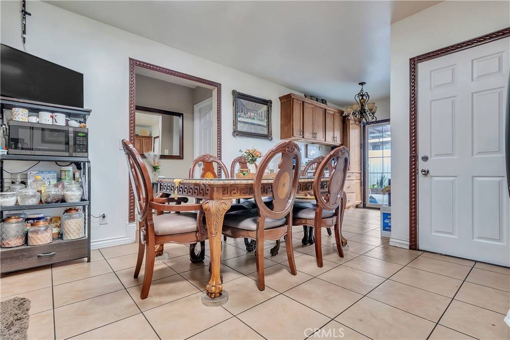 Cudahy, CA 90201,5231 1/2 Clara ST