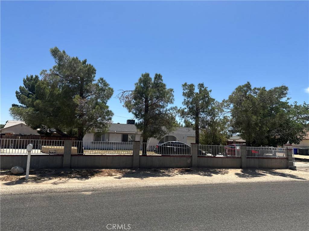Apple Valley, CA 92307,14199 Havasu RD