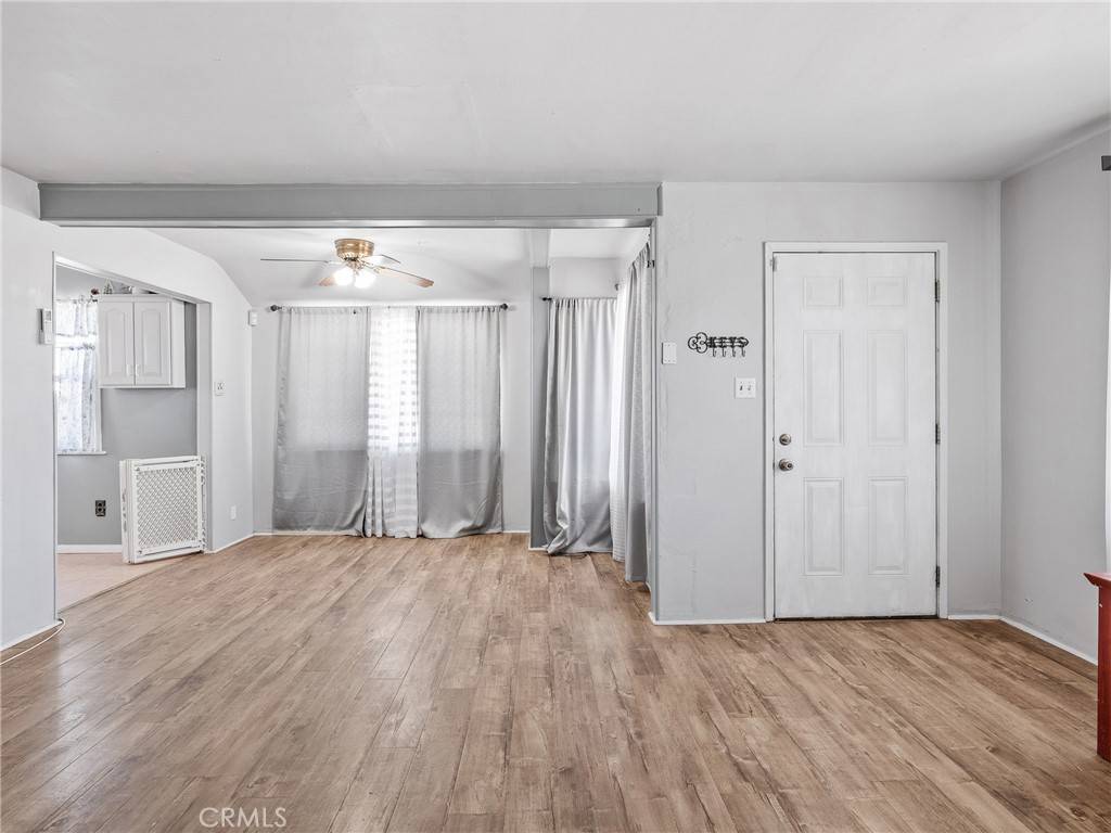 Barstow, CA 92311,1040 Flora ST