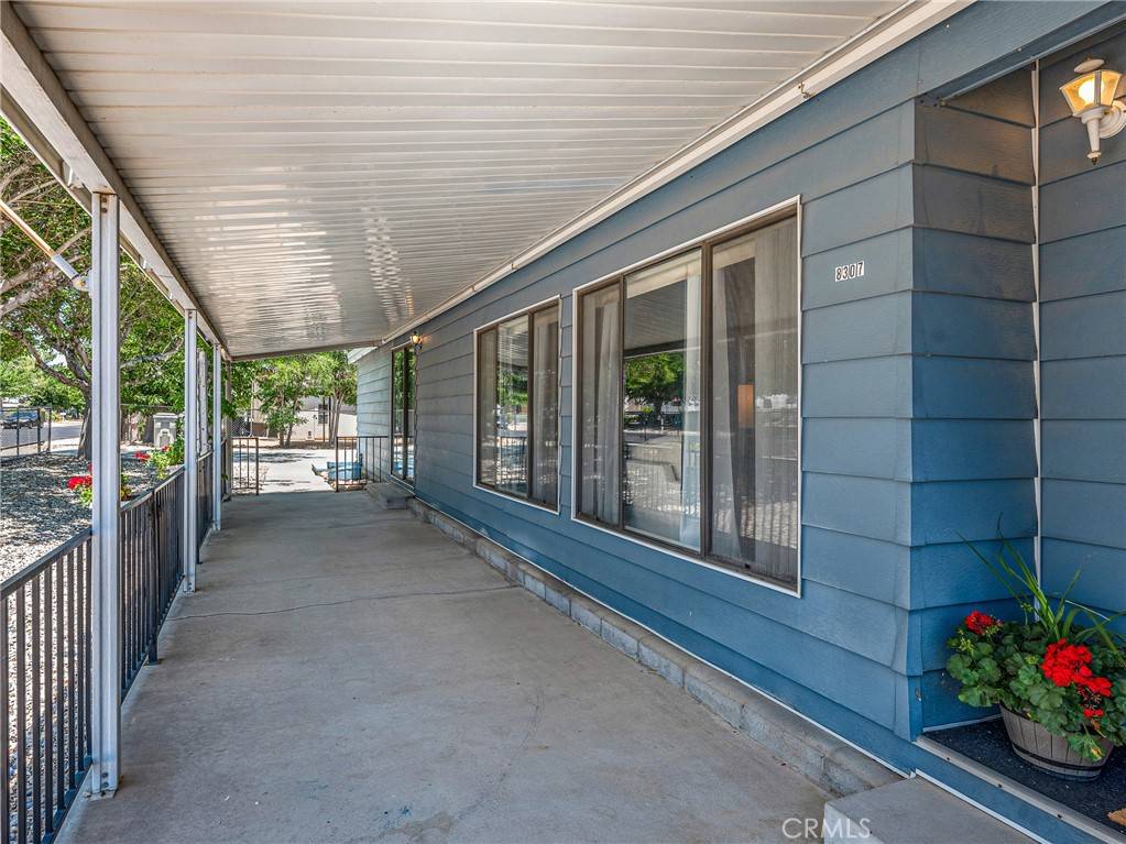 Hesperia, CA 92345,8307 Arrowhead Lake RD