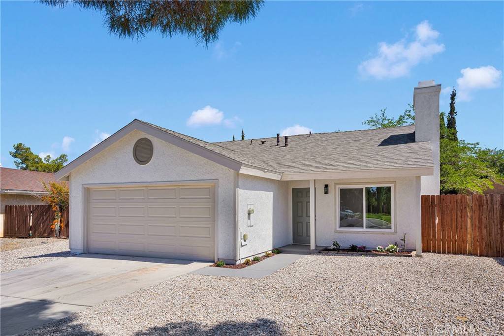 Hesperia, CA 92344,14463 Birchwood DR