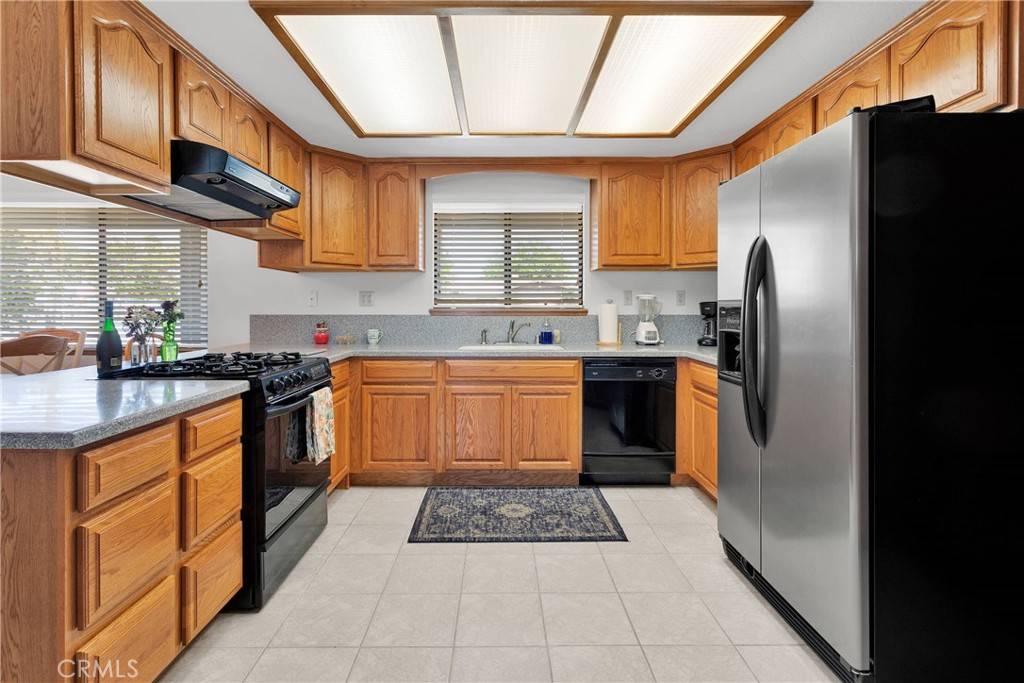 Hesperia, CA 92345,8960 Guava AVE