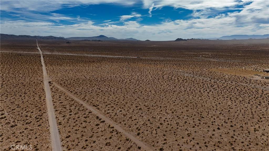 Lucerne Valley, CA 92356,715 Northside RD