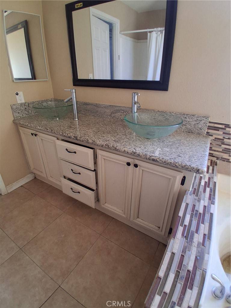 Phelan, CA 92371,4334 Sunset RD