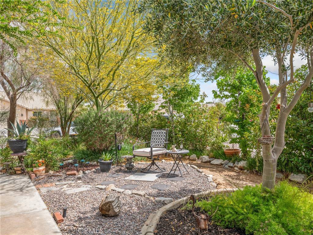 Adelanto, CA 92301,11849 Star ST