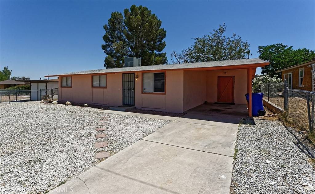 Victorville, CA 92395,15521 Heartsease LN