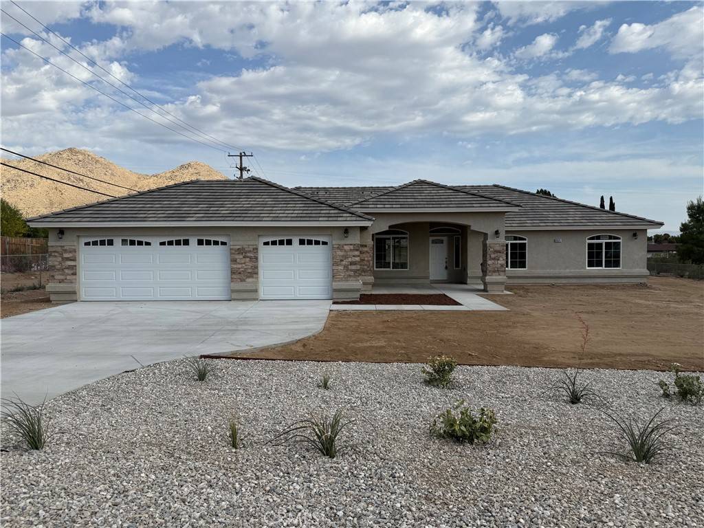 Apple Valley, CA 92307,19375 Corwin RD